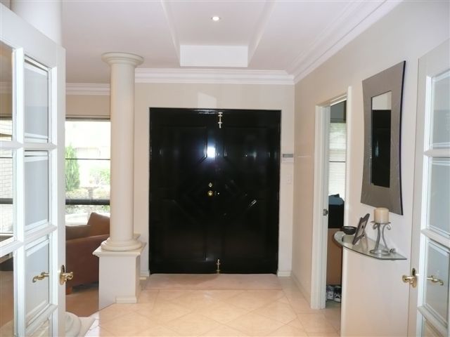 QUALITY ITALIAN BUILDER - 700 SQM BLOCK Picture 2