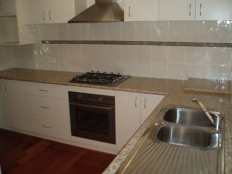 NEW TO MARKET!! Picture 1