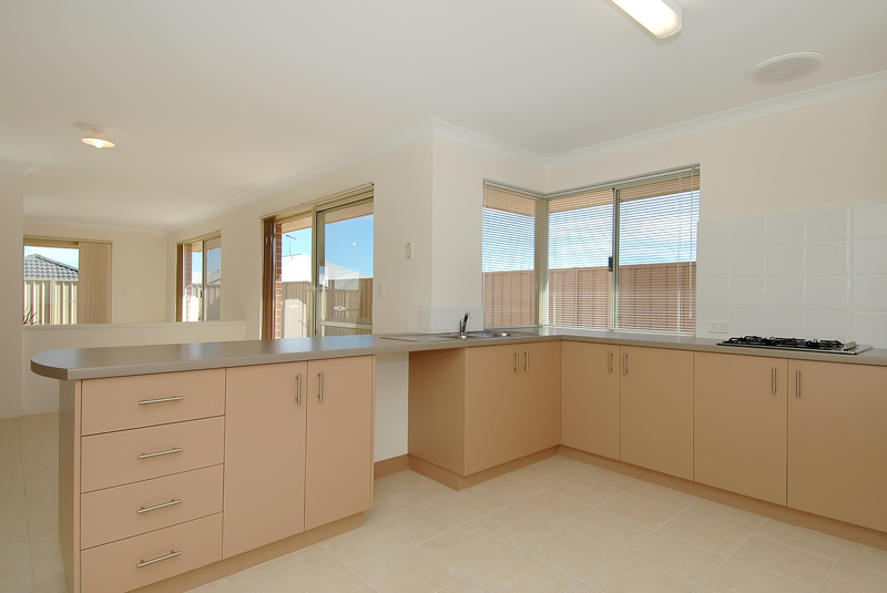 Lost In Space! Picture 2