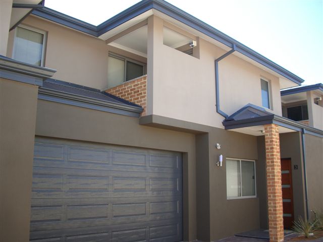 BRAND NEW TO MARKET & BRAND NEW TOWNHOUSES! Picture 1