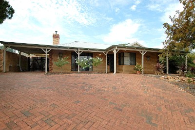 HURRY IN AND SECURE THIS TODAY! Picture