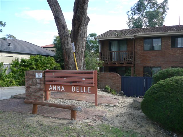 GROUND FLOOR END UNIT Picture 1