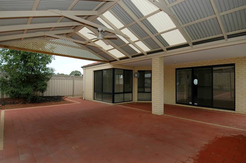 Red Hot Value!!
Lakeside Loving! Picture 2