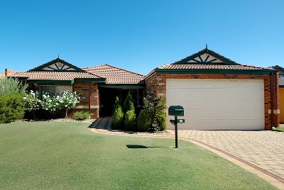 REAR ACCESS FOR CARAVAN / BOAT Picture