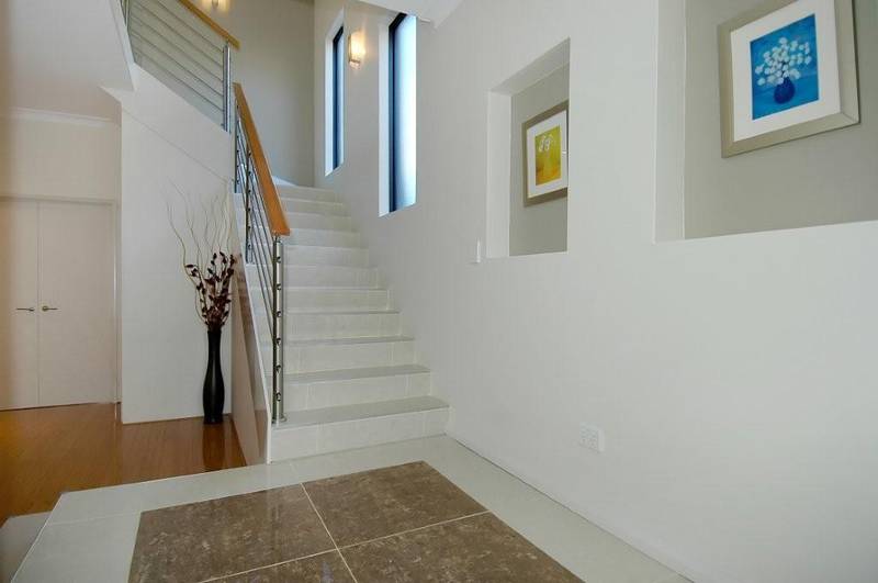 WOW FACTOR!! Picture 2