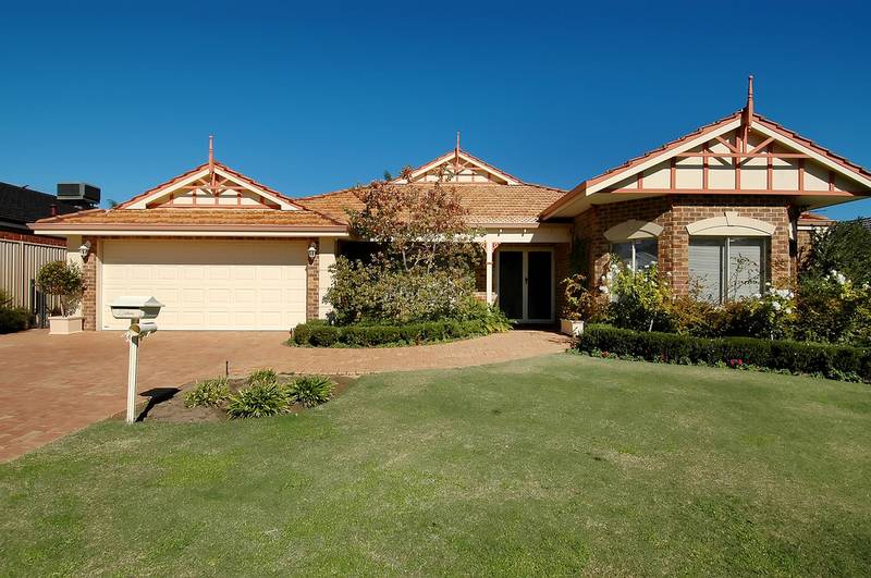 EX DISPLAY HOME- REGENT WATERS! Picture 1