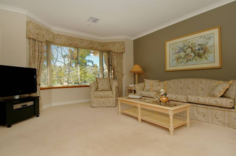 EX DISPLAY HOME- REGENT WATERS! Picture 3