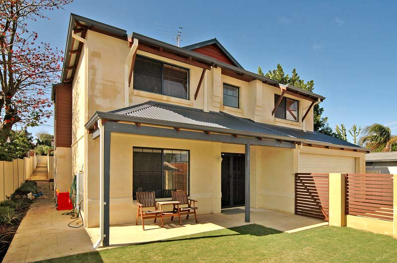 BARGAIN BUYING!! Picture 2