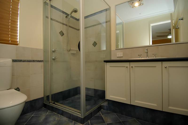 Easy Breezy Living! Picture 3