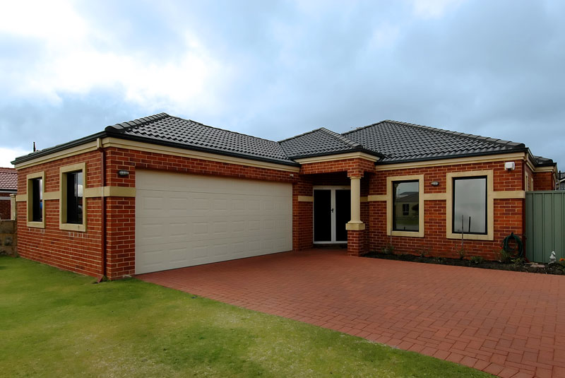 DELUXE DUPLEX! Picture 1