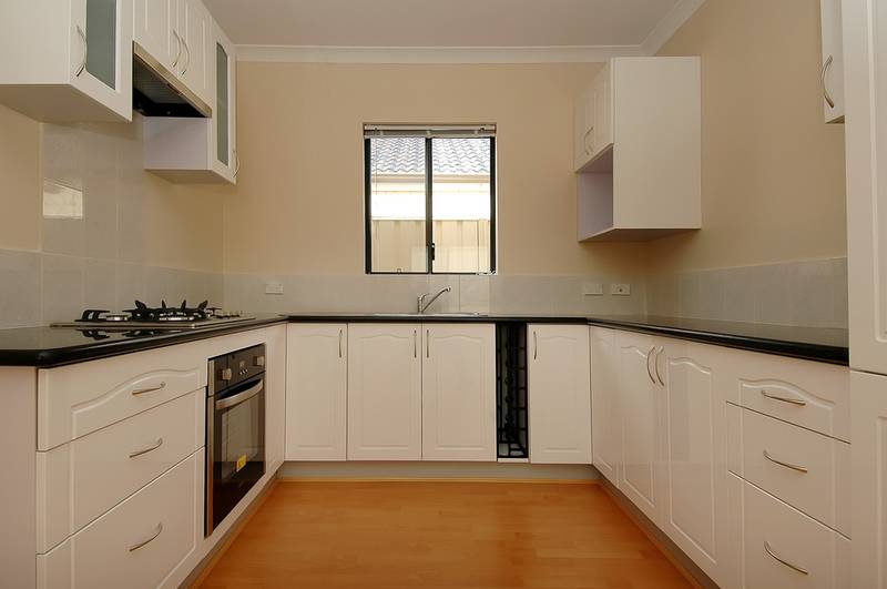 Hot to Trot!
Deluxe
Duplex
UNDER OFFER Picture 1