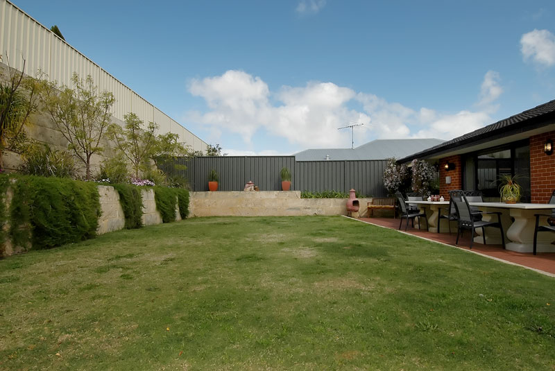 Happy Days!
HOME OPEN CANCELLED UNDER OFFER Picture 3