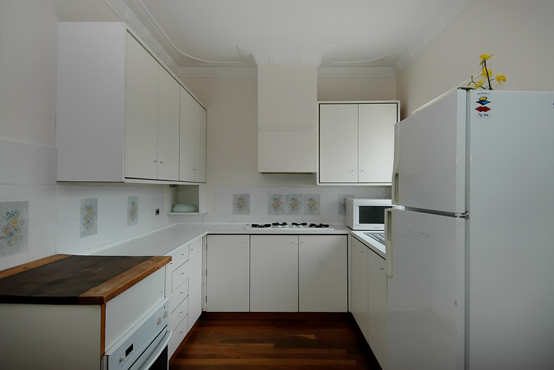 SUPER LOCATION!! Picture 1