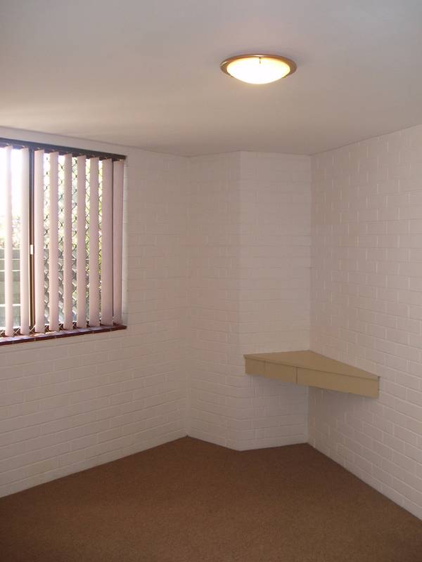 SOUGHT AFTER LOCATION Picture 3