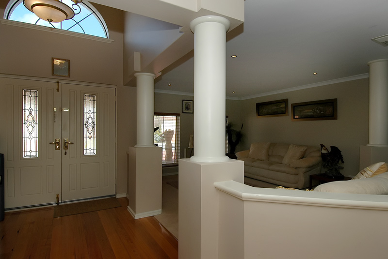 Quality & Style!! Picture 3