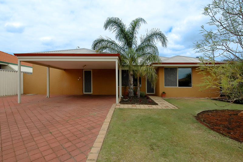 SELLERS ARE KEEN AND SO IS THE PRICE!! Picture 2