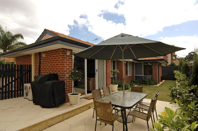 NEW TO MARKET!!! Picture 3