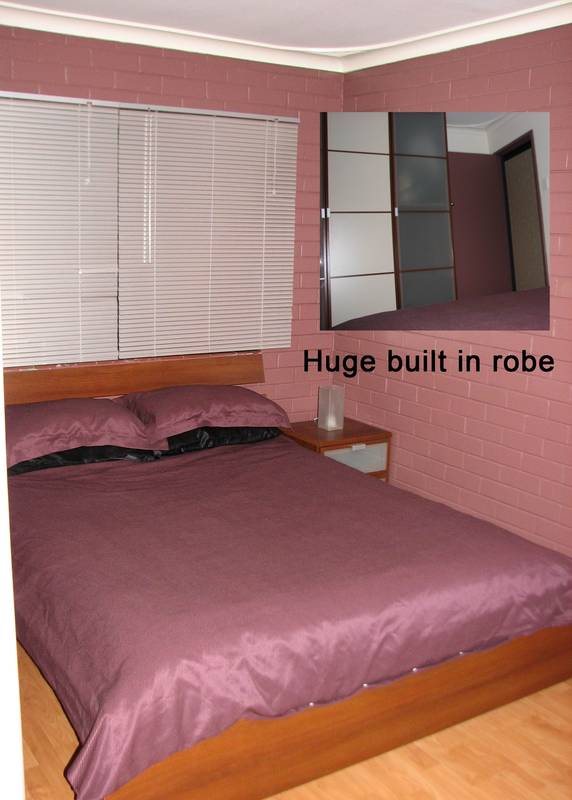 FULLY FURNISHED 2 BEDROOM UNIT! Picture 3