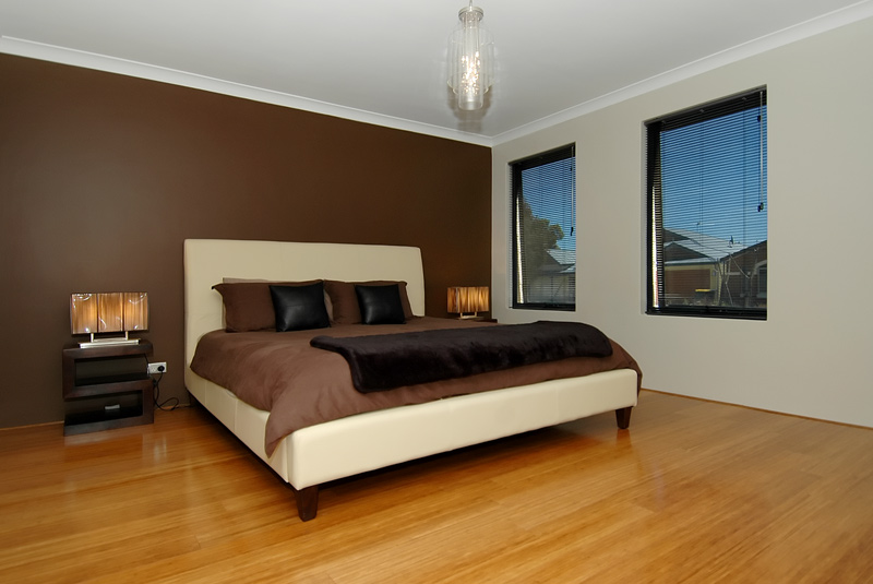 A Touch of Class Picture 2