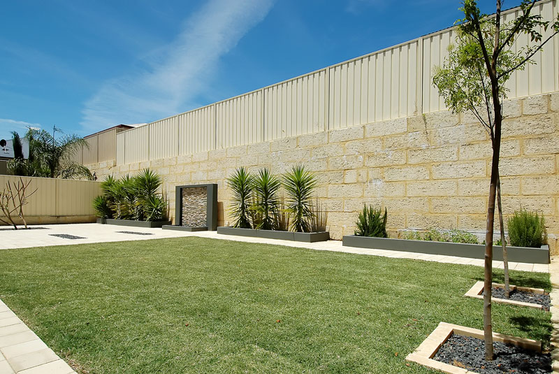 A Touch of Class Picture 3