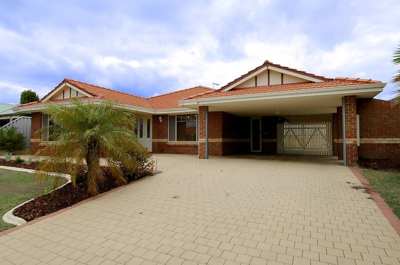 Under Offer!!! Picture 2