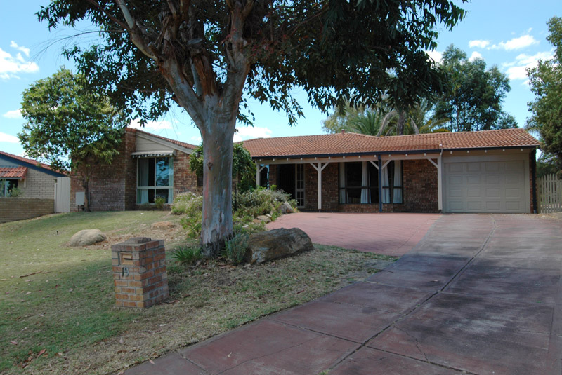 LOCATION WITH ELEVATION!! Picture 3