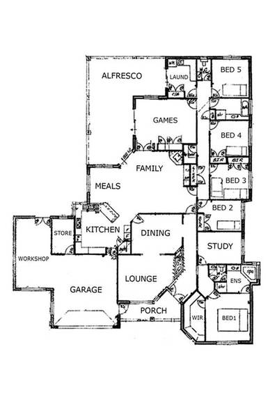 LAKESIDE LIVING!! Picture 2