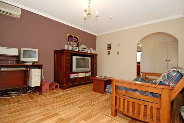 IMMACULATE VILLA!! Picture 2