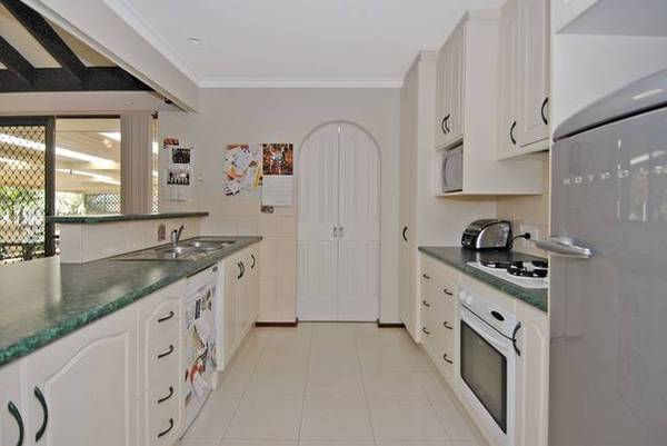 Under The Radar Picture 3