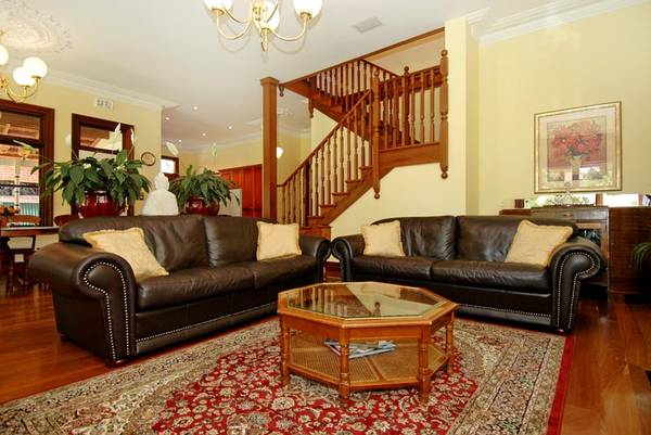 OOZING CHARACTER!! Picture 3