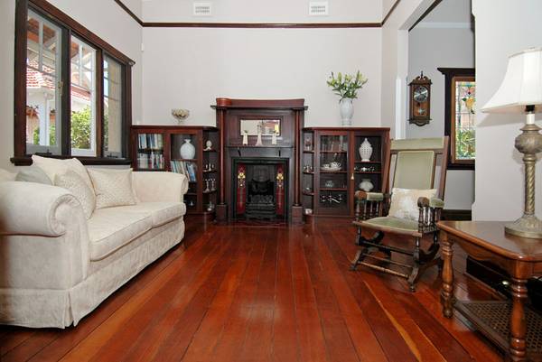 OOZING CHARACTER!! Picture 2