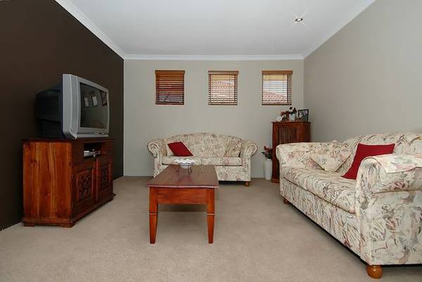 Fantastic Opportunity! 2nd CHANCE!! Picture 2