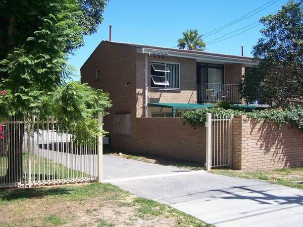 JUST LISTED!! Picture 1