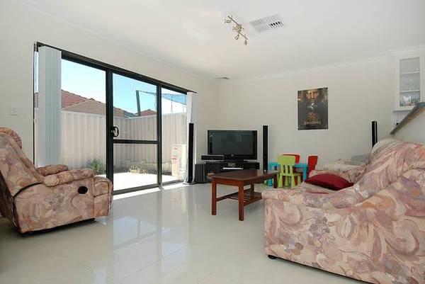 STYLE & SUBSTANCE Picture 2