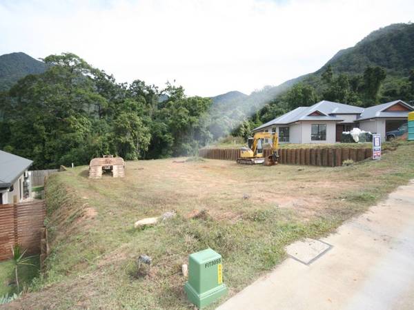 813 SQM BLOCK ....MAKE AN OFFER... THIS IS VALUE !!! Picture 2