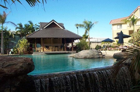 Whitfield Waters Luxury Apartments Picture 2