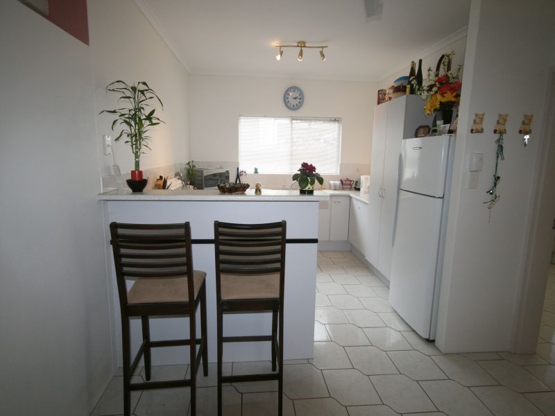 REDUCED - OFFERS OVER $335,000 Picture