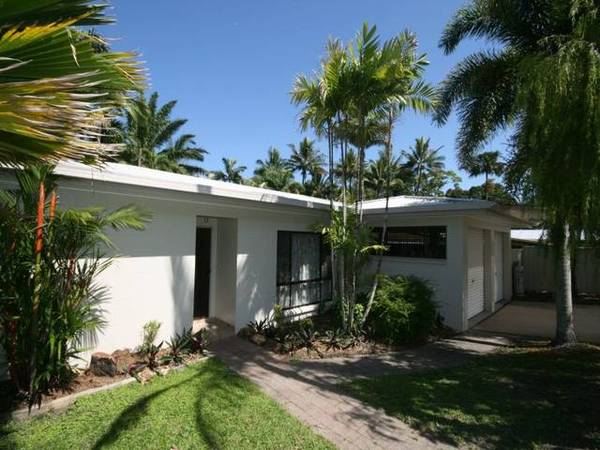 Natural Born Entertainers Attention! Picture 2