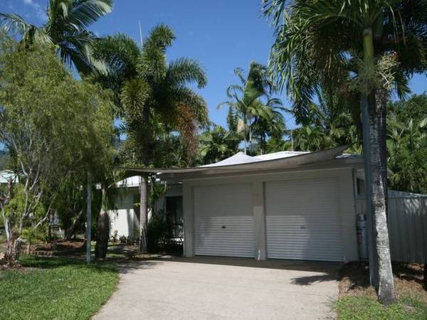 Natural Born Entertainers Attention! Picture 3