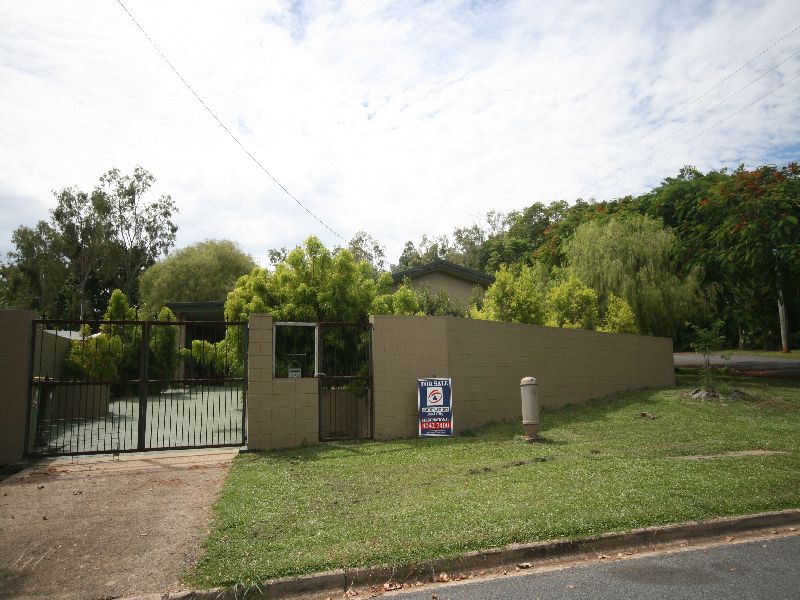 BRINSMEAD BARGAIN..OFFERS OVER $358,000 Picture 3