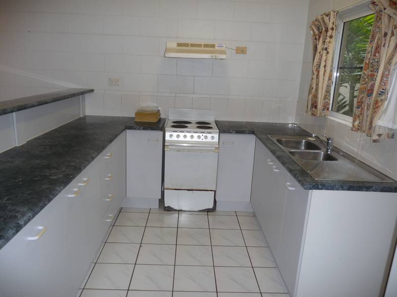 Manunda Unit Picture 2