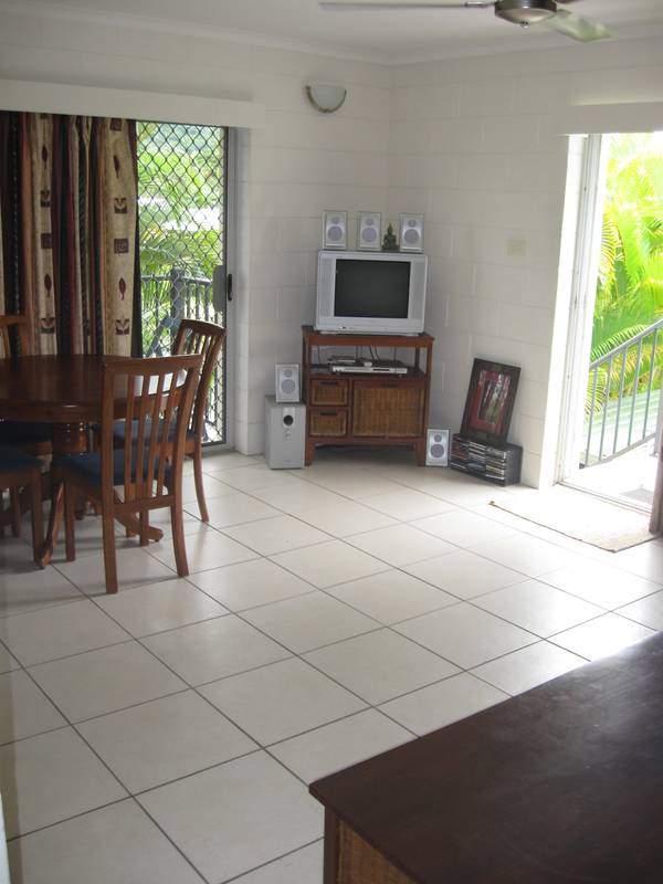 RENOVATED EDGE HILL UNIT Picture