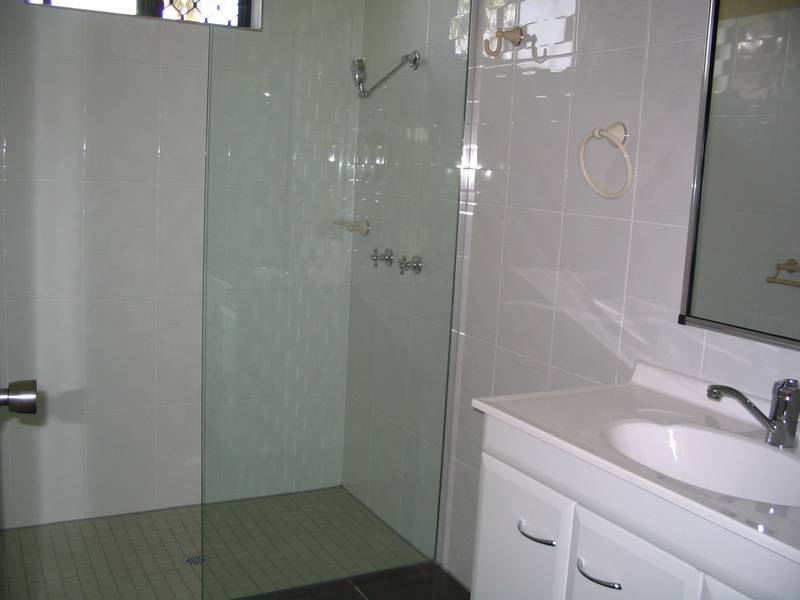 Woree House Picture 3