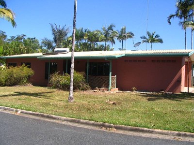 BARGIN HOUSE IN POPULAR EDGE HILL Picture