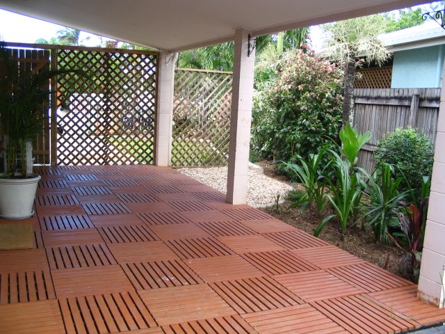 Close to James Cook University Picture 1