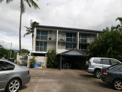 STRIKE GOLD IN THE INNER CITY Picture