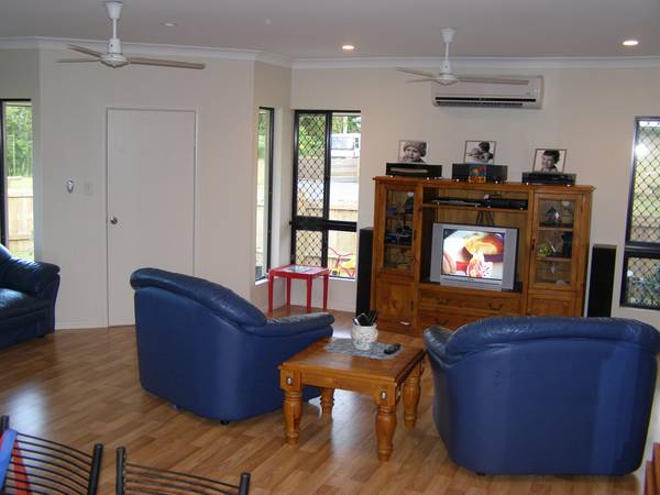 Investors or First Home Buyers Picture 2