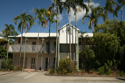 WESTCOURT - ONE WEEKS FREE RENT Picture WESTCOURT - ONE WEEKS FREE RENT Picture