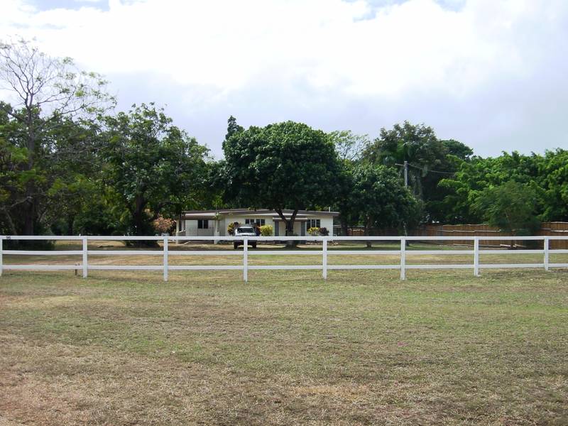 URGENT SALE.....ALL OFFERS WILL BE PRESENTED.. Picture 1