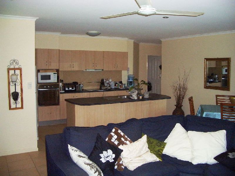 BE QUICK! THIS HOME WILL GO FAST Picture 2